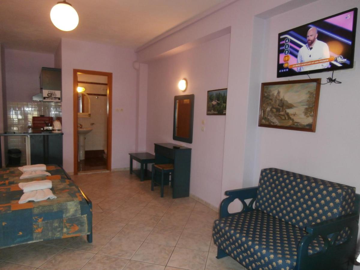 Haravgi Hotel パティティリ エクステリア 写真